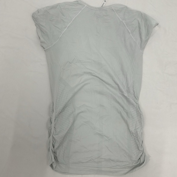Athleta Wick and Vent Tee Medium - Picture 7 of 7